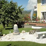 Πανσιόν Feistritzer Seeboden