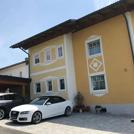 Feistritzer Konukevi Seeboden